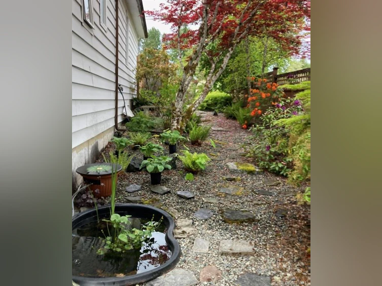 81 Larch Street, Lake Cowichan, BC, V0R 2G0 - 53