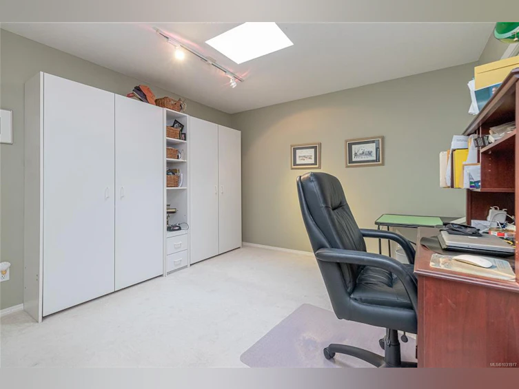 823 Lakes Boulevard, French Creek, BC, V9P 2P8 - 25