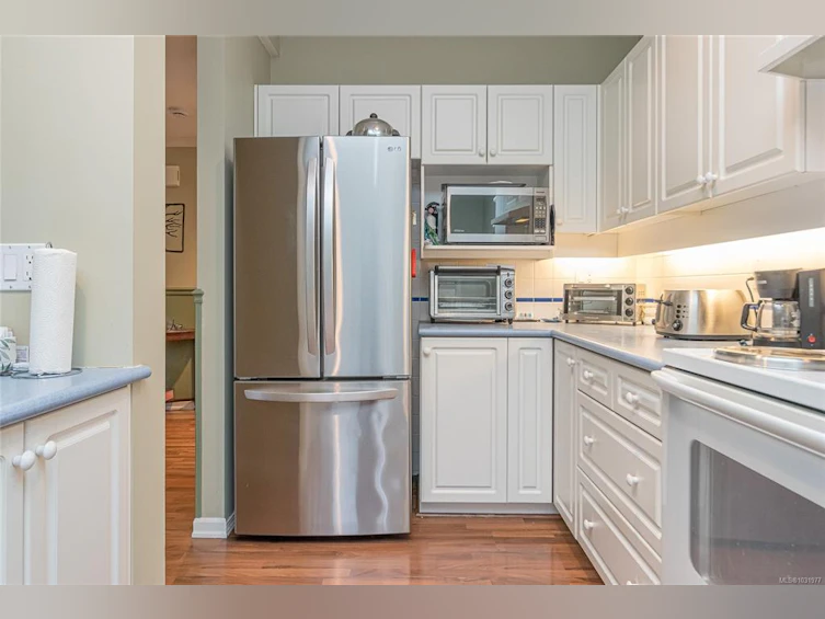 823 Lakes Boulevard, French Creek, BC, V9P 2P8 - 16