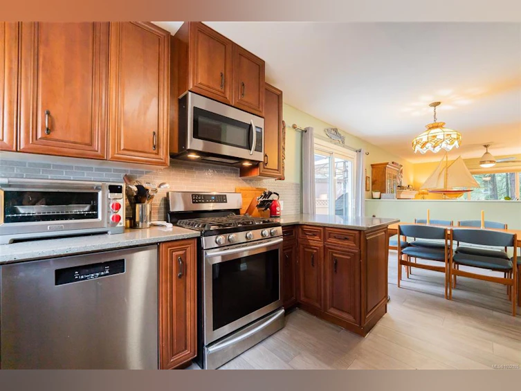 4080 Salal Drive, Nanaimo, BC, V9T 5J7 - 20