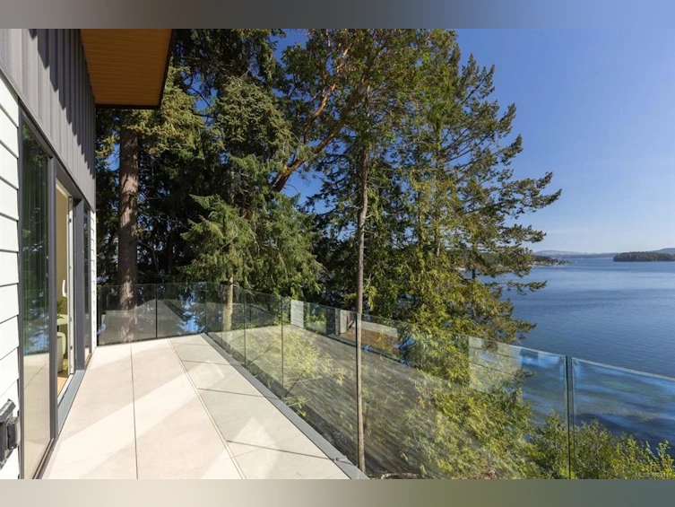 1677 Lands End Road, North Saanich, BC, V8L 5L5 - 38