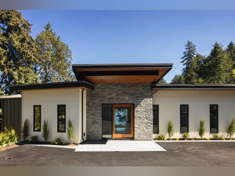 1677 Lands End Road, North Saanich, BC, V8L 5L5 - 3