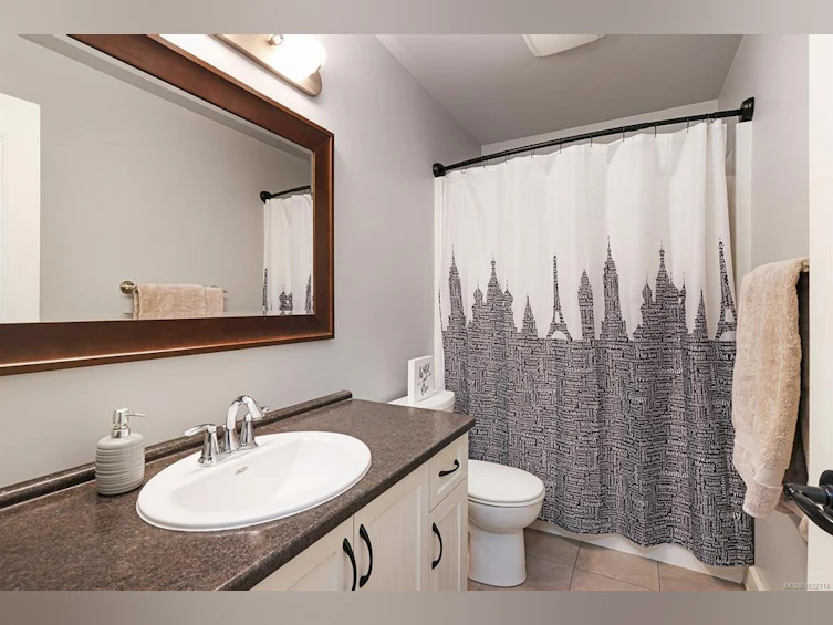 1555B Willemar Avenue, Courtenay, BC, V9N 3M2 - 21