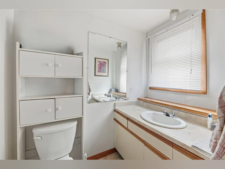 1913 Duchess Street, Victoria, BC, V8R 4W2 - 20
