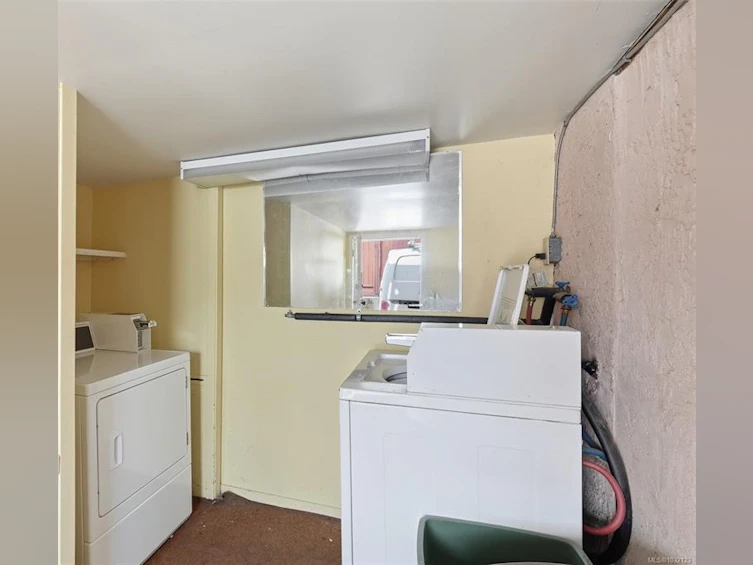 1913 Duchess Street, Victoria, BC, V8R 4W2 - 29