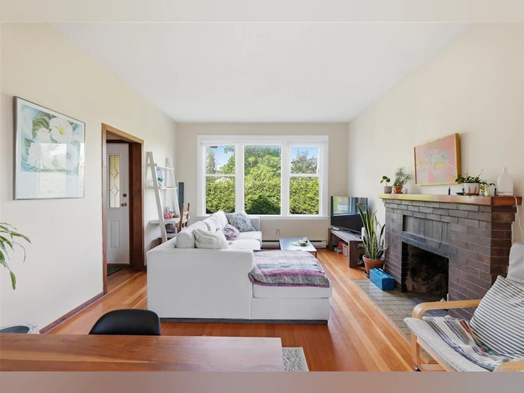 1913 Duchess Street, Victoria, BC, V8R 4W2 - 4