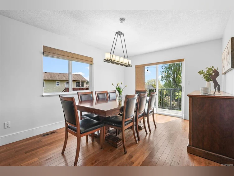 517 Pamela Place, Saanich, BC, V8Z 4H2 - 9