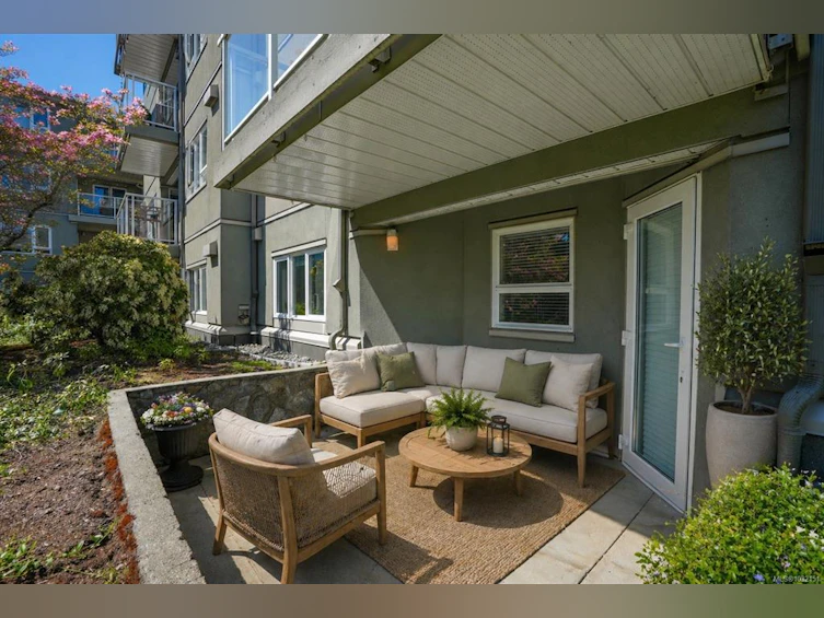 103-951 Topaz Avenue, Victoria, BC, V8T 2M2 - 19