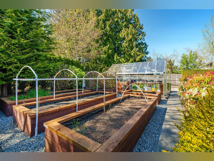 823 Glenhale Crescent, French Creek, BC, V9P 1Z8 - 57