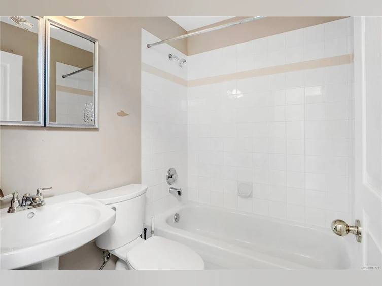 401-445 Cook Street, Victoria, BC, V8V 3Y2 - 18