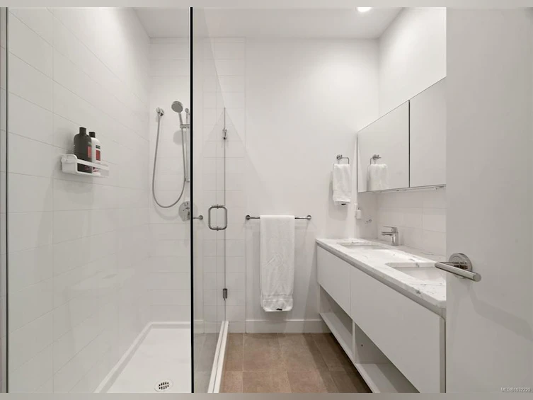103-70 Saghalie Road, Victoria, BC, V9A 0G9 - 16
