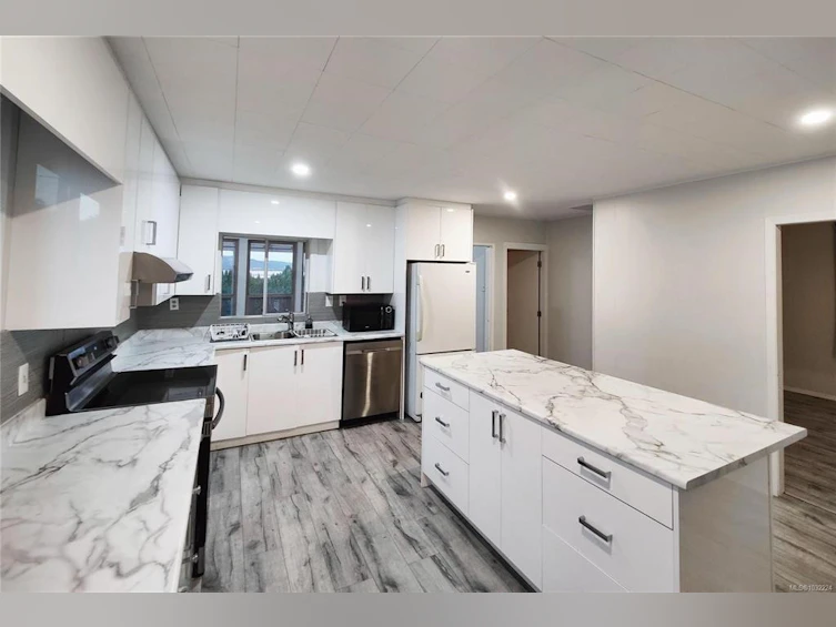 18 S Gillespie Street, Nanaimo, BC, V9R 4Y3 - 5