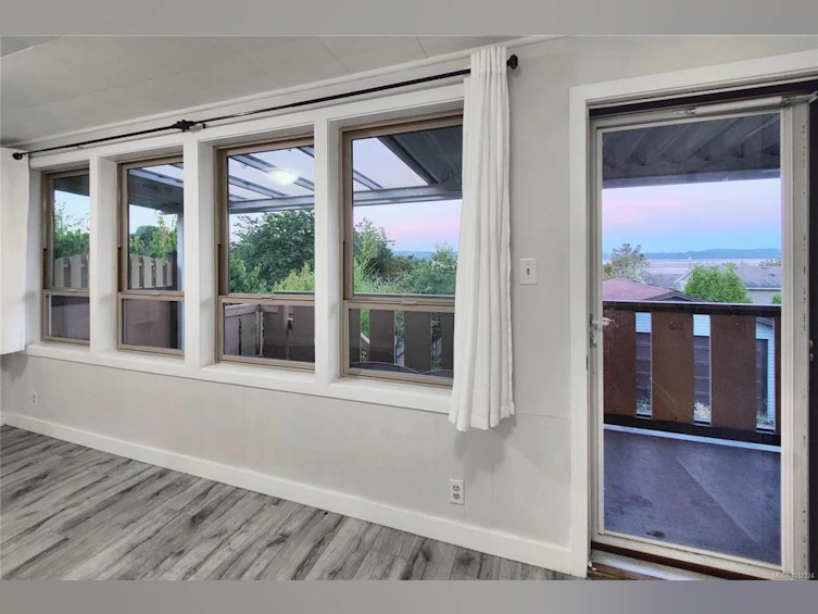 18 S Gillespie Street, Nanaimo, BC, V9R 4Y3 - 13