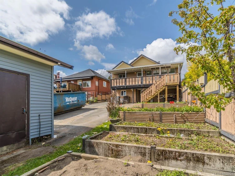 18 S Gillespie Street, Nanaimo, BC, V9R 4Y3 - 31