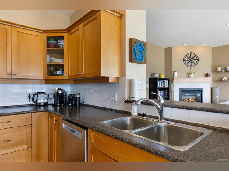 6800 Buckley Bay Frontage Road, Union Bay, BC, V0R 1W0 - 52