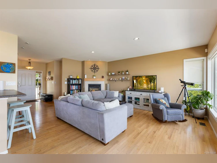 6800 Buckley Bay Frontage Road, Union Bay, BC, V0R 1W0 - 53