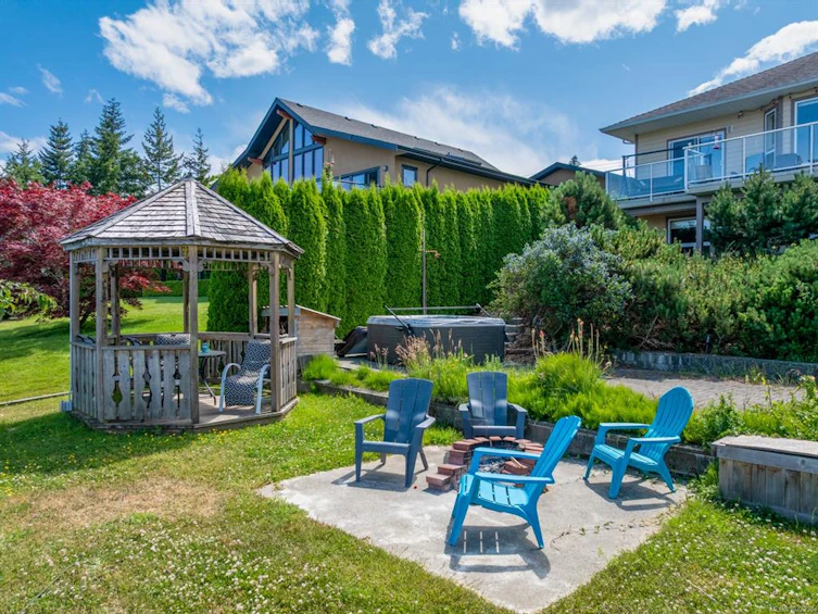 6800 Buckley Bay Frontage Road, Union Bay, BC, V0R 1W0 - 27
