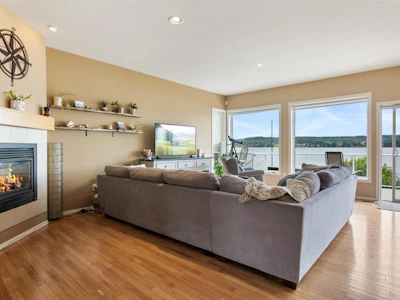 6800 Buckley Bay Frontage Road - 5