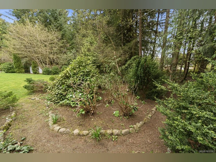 2416 Nanoose Road, Nanoose, BC, V9P 9E6 - 40