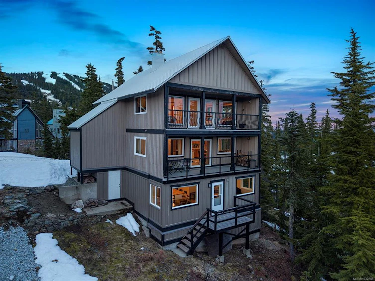785 Jutland Terrace, Courtenay, BC, V9J 1C7