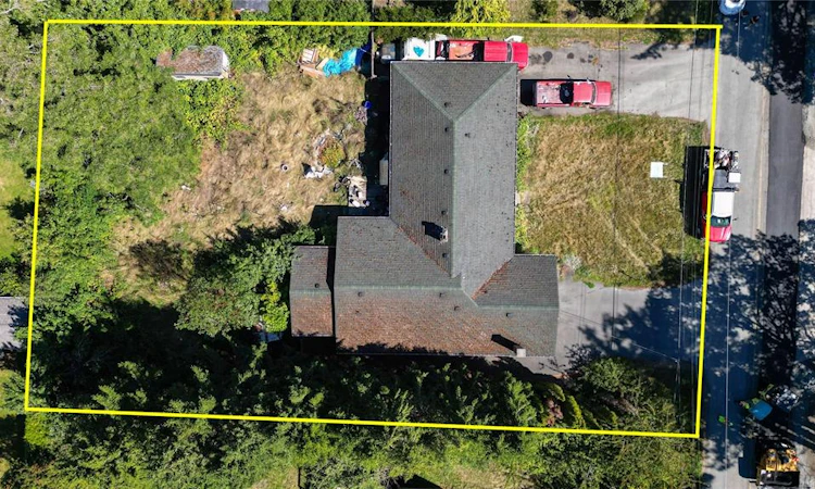 1146 Sluggett Road