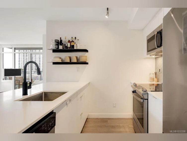 604-845 Johnson Street, Victoria, BC, V8W 0G3 - 12