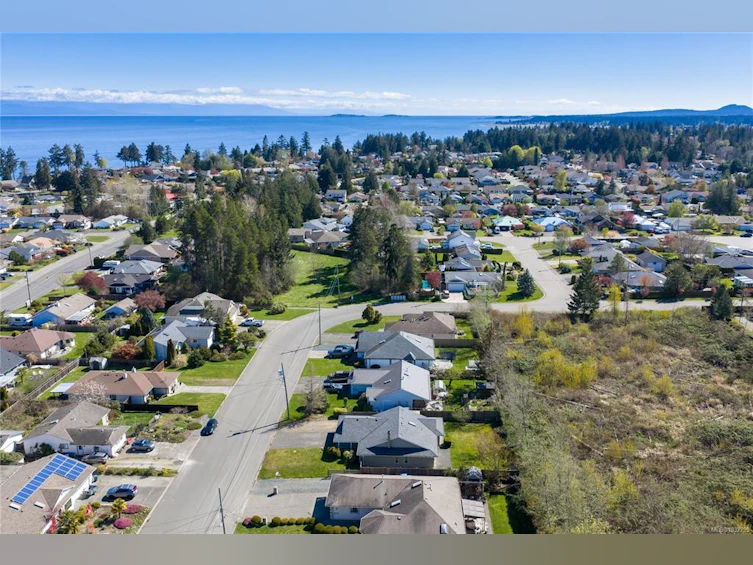 852 Aberdeen Drive, Parksville, BC, V9P 2L9 - 44