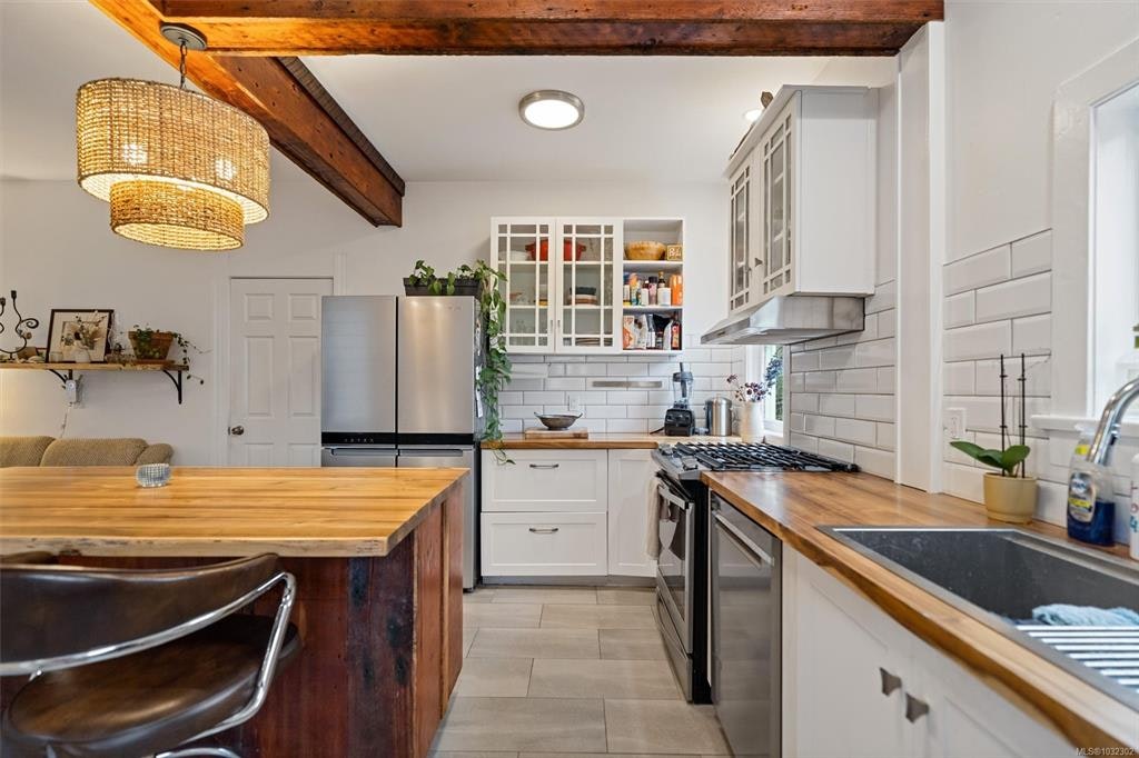 320 Moss Street, Victoria, BC, V8V 4M9 - 26