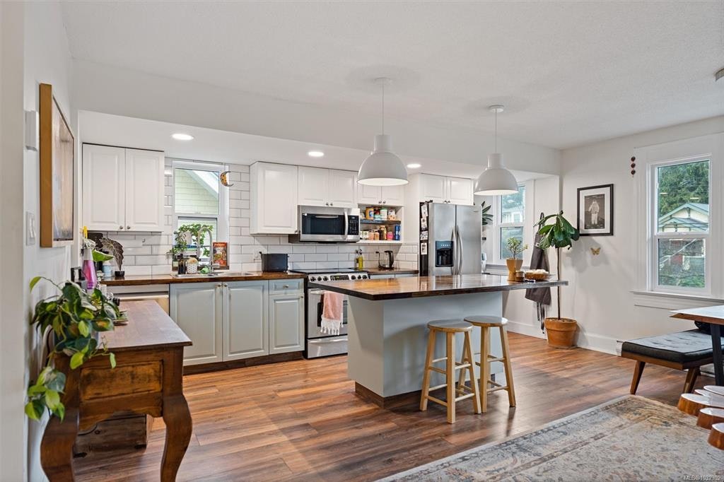 320 Moss Street, Victoria, BC, V8V 4M9 - 9