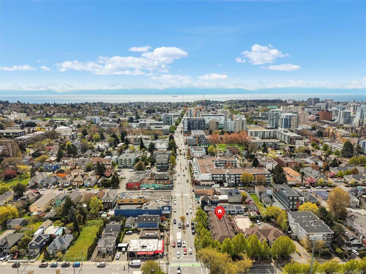 3-1870 Cook Street, Victoria, BC, V8T 3P6 - 38