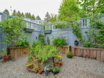 4233 8th Avenue - 4
