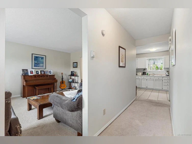 2631 Labieux Road, Nanaimo, BC, V9T 3N3 - 15