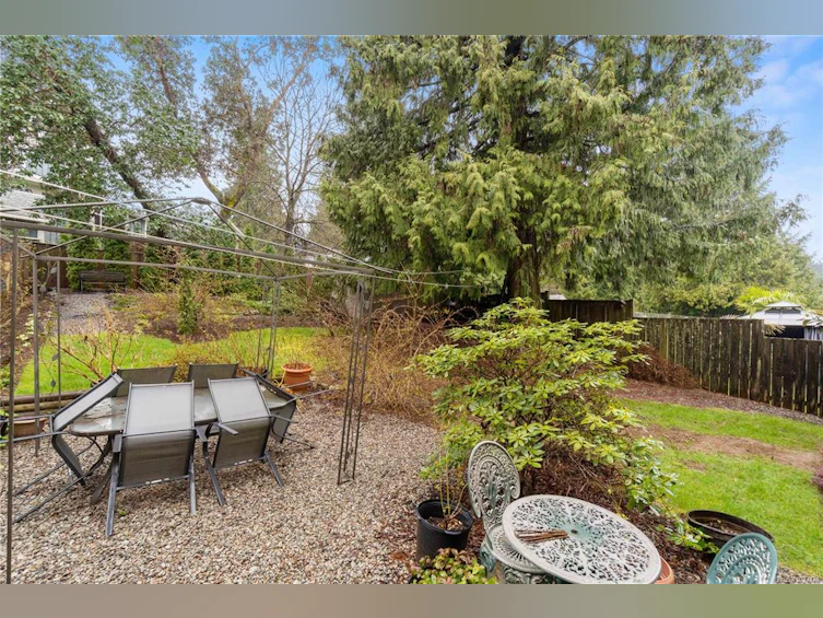 2631 Labieux Road, Nanaimo, BC, V9T 3N3 - 28