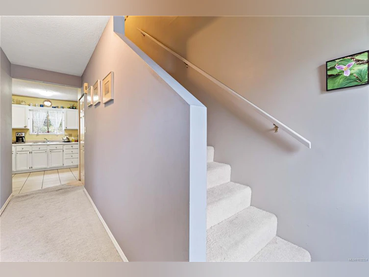 2631 Labieux Road, Nanaimo, BC, V9T 3N3 - 17