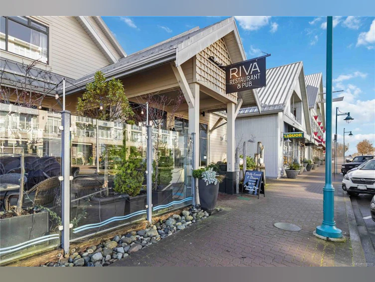 219-2245 James White Boulevard, Sidney, BC, V8L 1Z5 - 37