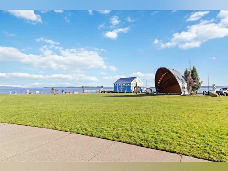 219-2245 James White Boulevard, Sidney, BC, V8L 1Z5 - 35