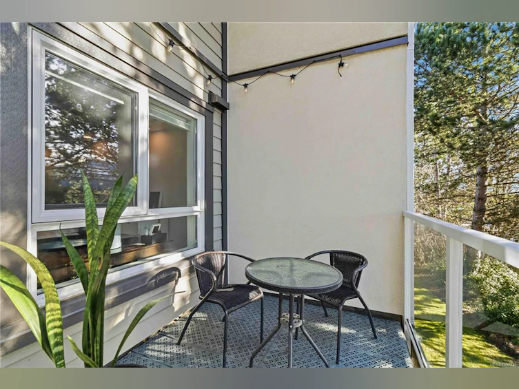 219-2245 James White Boulevard, Sidney, BC, V8L 1Z5 - 15
