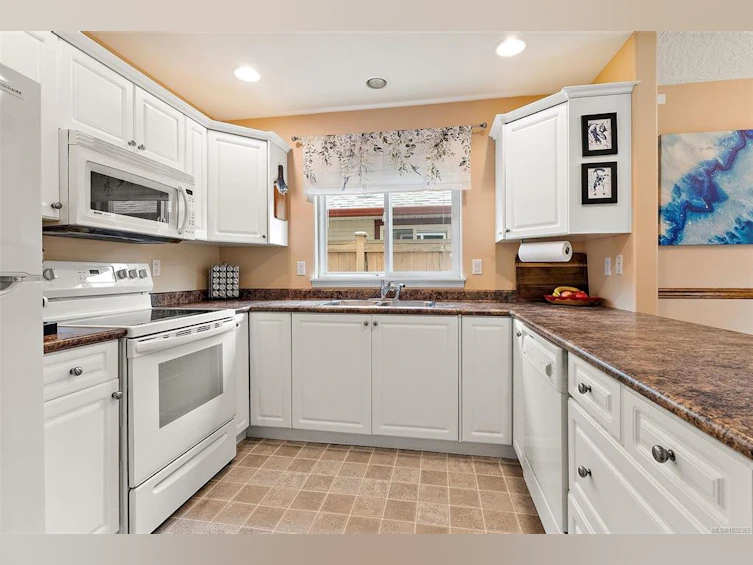 6669 Acreman Place, Sooke, BC, V9Z 0V9 - 11
