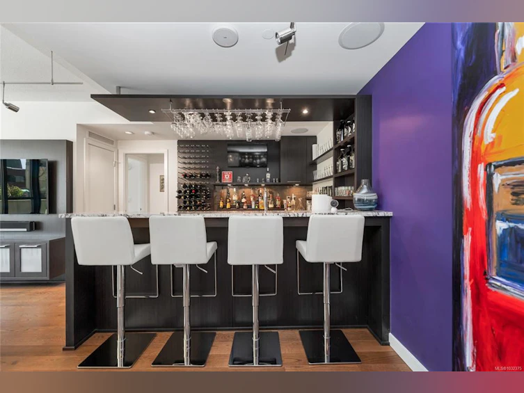 302-608 Broughton Street, Victoria, BC, V8W 1C7 - 30