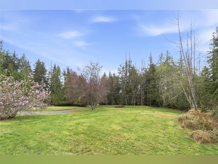 4080 Island Highway, Qualicum Beach, BC, V9K 2B1 - 20