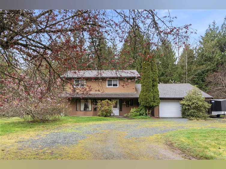 4080 Island Highway, Qualicum Beach, BC, V9K 2B1 - 6