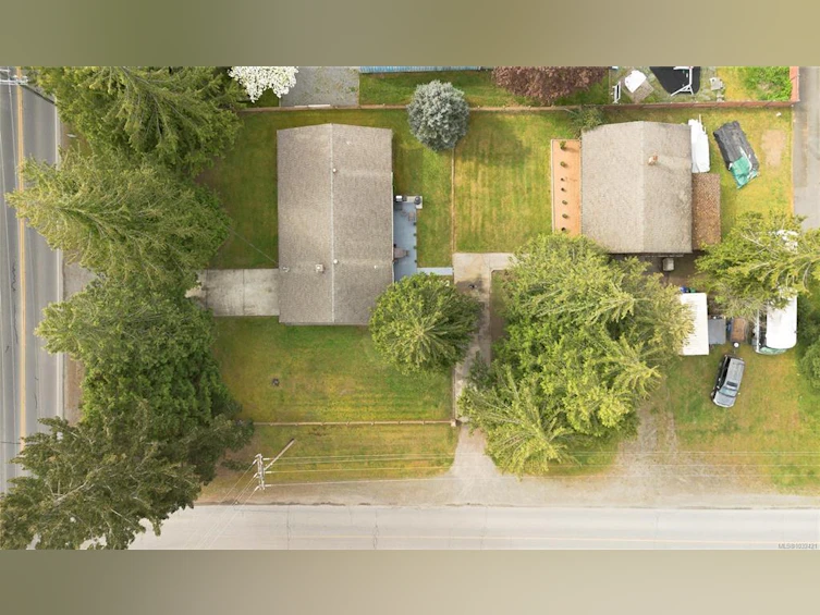 2042 Cedar Road, Nanaimo, BC, V9X 1J4 - 4
