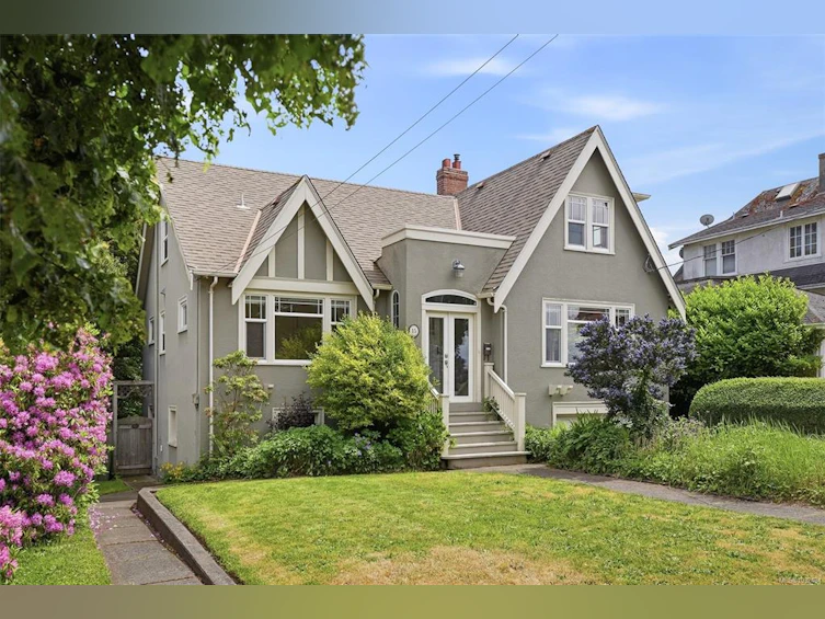 15 Linden Avenue, Victoria, BC, V8V 4C9 - 32