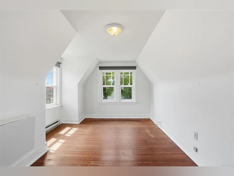 15 Linden Avenue, Victoria, BC, V8V 4C9 - 26