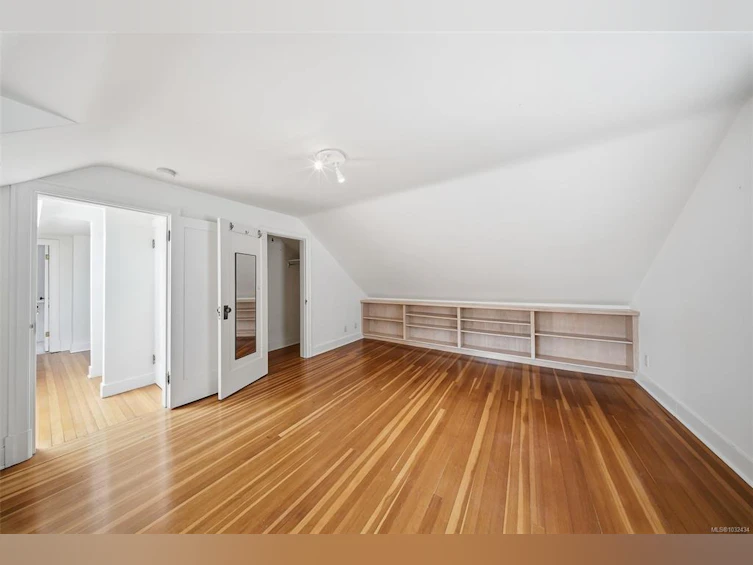 15 Linden Avenue, Victoria, BC, V8V 4C9 - 23
