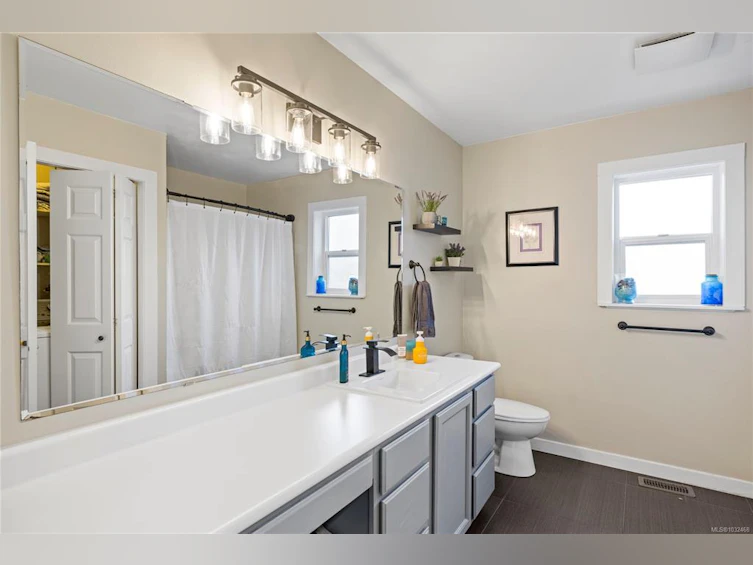 1605 Sharon Place, French Creek, BC, V9P 1Y7 - 28