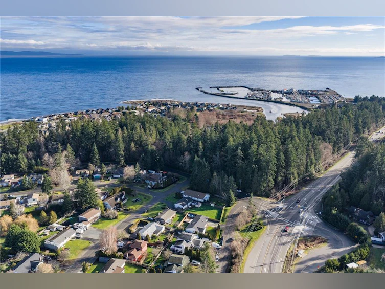 1605 Sharon Place, French Creek, BC, V9P 1Y7 - 46