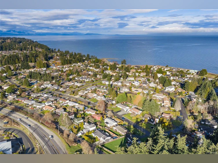 1605 Sharon Place, French Creek, BC, V9P 1Y7 - 49