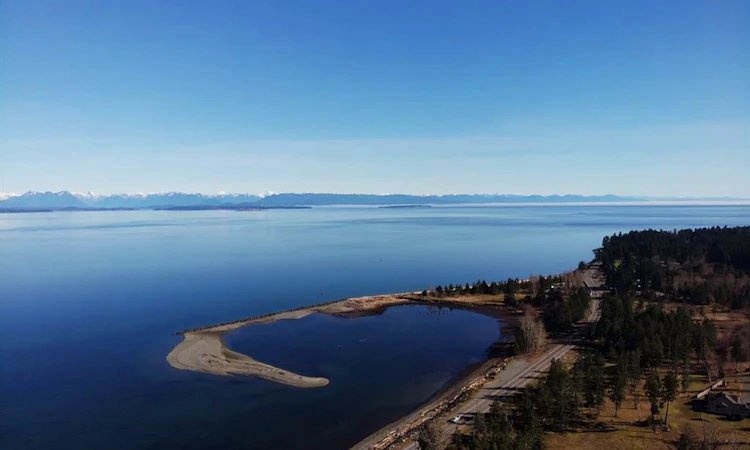SL 3-4275 S Island Highway