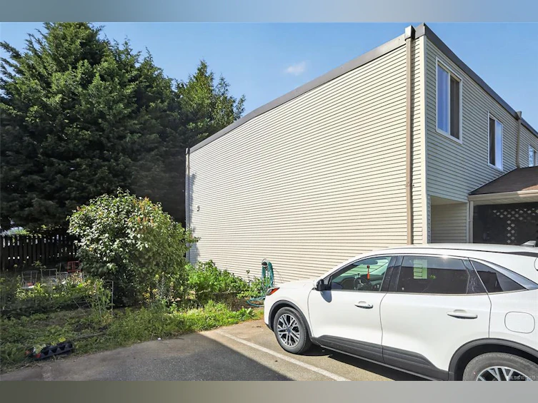 43-444 Bruce Avenue, Nanaimo, BC, V9R 5W5 - 5